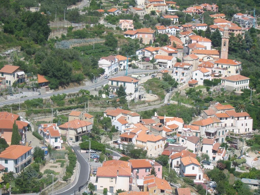 Appartamenti Tra Gli Ulivi Bardino Nuovo Exterior foto